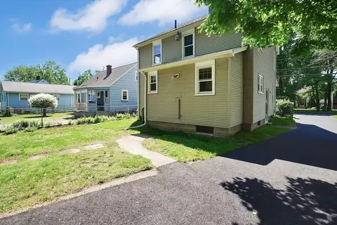 1007 Allen St, Springfield, MA 01118 photo 35