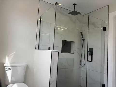 Bath - 17 Maverick St #17, Dedham, MA 02026 photo 1 of 5