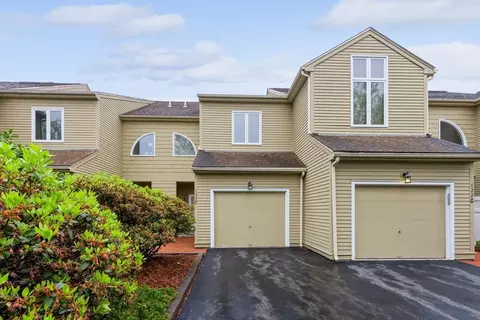 122 Broadmeadow St #F, Marlborough, MA 01752