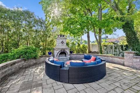 Exterior - 47 Lafayette Ave, Hingham, MA 02043 photo 3 of 5