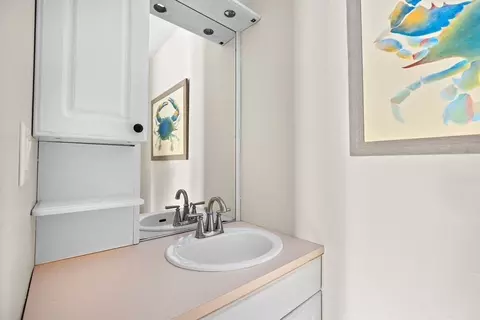 Bath - 47 Lafayette Ave, Hingham, MA 02043 photo 3 of 4