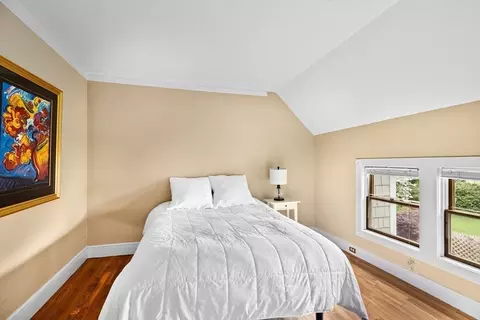Bedroom - 47 Lafayette Ave, Hingham, MA 02043 photo 3 of 4