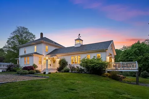 321 Pleasant St, Raynham, MA 02767