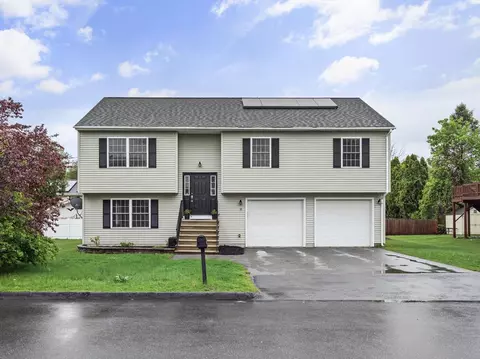 18 Camden Ave, Worcester, MA 01604