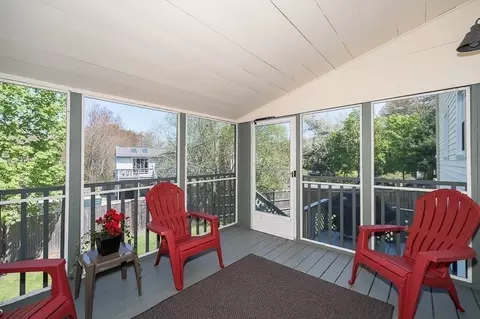 114 Hull St, Beverly, MA 01915 photo 10