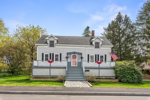 67 Pleasant St, Holliston, MA 01746
