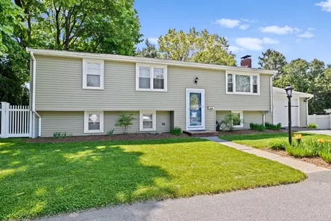 11 Ericson Rd, Weymouth, MA 02188