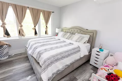73 Fairfax Rd, Worcester, MA 01610