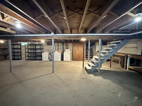 8 Kimberly Ln, Easthampton, MA 01027 photo 24