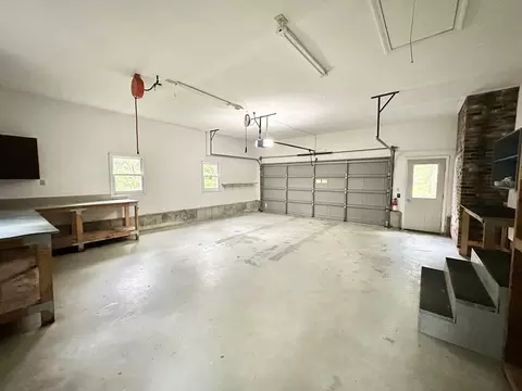 8 Kimberly Ln, Easthampton, MA 01027 photo 30