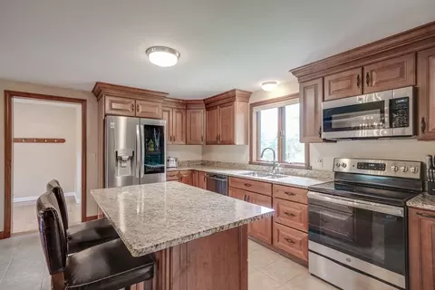Kitchen - 123 E Main St, Georgetown, MA 01833 photo 1 of 3