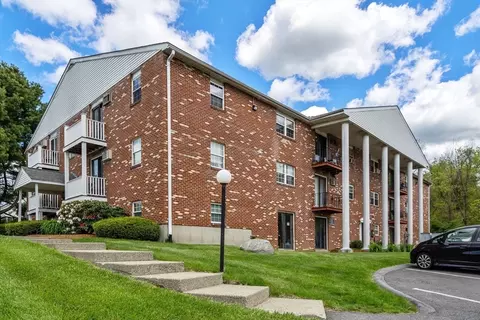 151 Providence Rd #C, Grafton, MA 01519