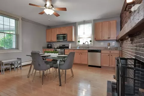416 Maple St #1, Danvers, MA 01923 photo 6