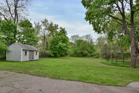 416 Maple St #1, Danvers, MA 01923 photo 19