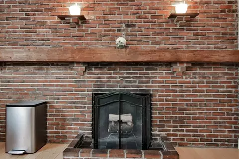 416 Maple St #1, Danvers, MA 01923 photo 4