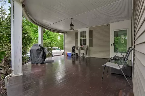 416 Maple St #1, Danvers, MA 01923 photo 16