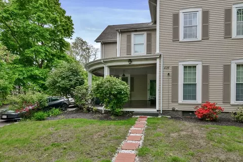 416 Maple St #1, Danvers, MA 01923 photo 17