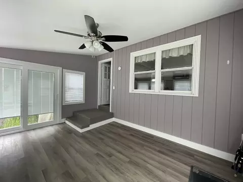 672 Grinnell St, Fall River, MA 02721 photo 38