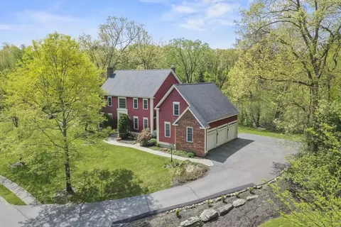3 Stonegate Cir, Grafton, MA 01519