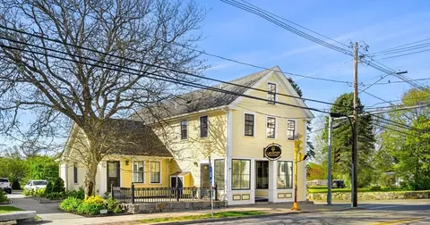 172 Main St #11, Rowley, MA 01969