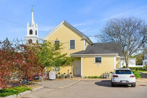 Exterior - 172 Main St #11, Rowley, MA 01969 photo 3 of 4