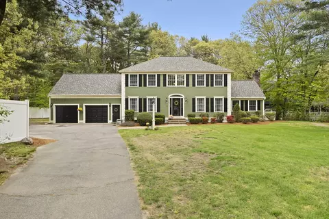 49 Burns Way, Weymouth, MA 02190