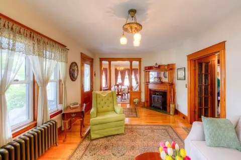Living - 249 Webster St, Worcester, MA 01603 photo 1 of 2