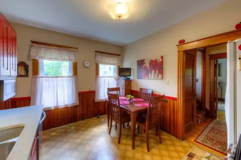 Dining - 249 Webster St, Worcester, MA 01603 photo 4 of 4