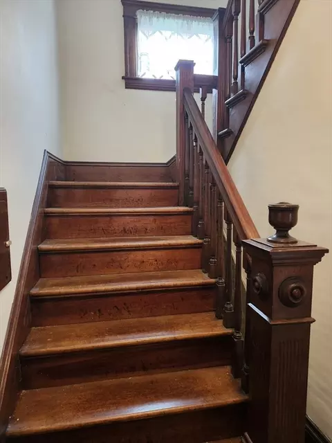 125 Ingleside Ave, Worcester, MA 01604 photo 17