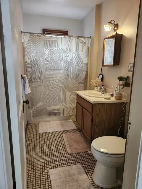 125 Ingleside Ave, Worcester, MA 01604 photo 34