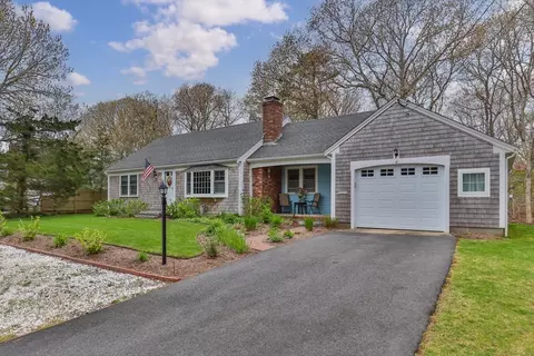 61 Almira Rd, Yarmouth, MA 02664