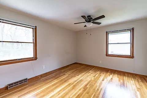 Bedroom - 149 Cyran St, Chicopee, MA 01020 photo 6 of 8