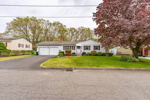 Exterior - 149 Cyran St, Chicopee, MA 01020 photo 15 of 16