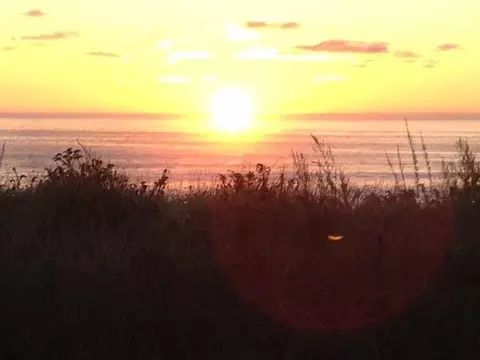 View/Area - 121 Beach Ave, Hull, MA 02045 photo 1 of 2
