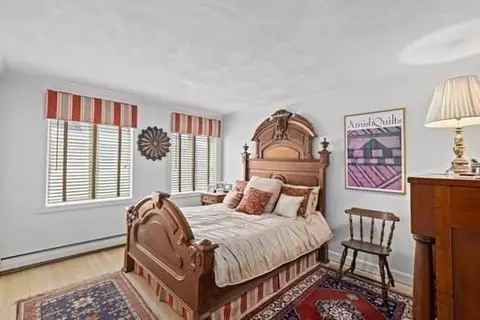 Bedroom - 121 Beach Ave, Hull, MA 02045 photo 3 of 3