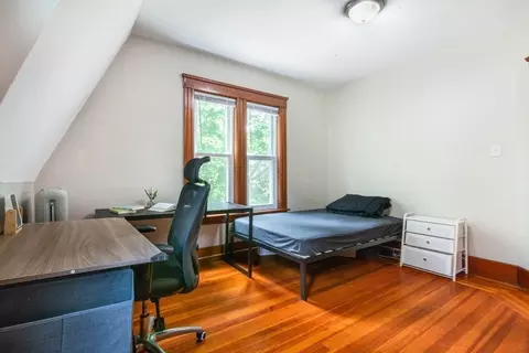 Bedroom - 4 Hackfeld Rd, Worcester, MA 01609 photo 2 of 7
