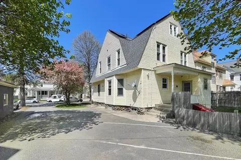 Exterior - 4 Hackfeld Rd, Worcester, MA 01609 photo 2 of 8