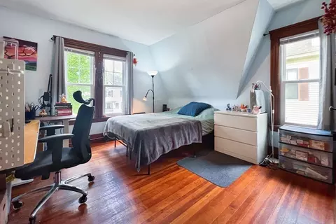 Bedroom - 4 Hackfeld Rd, Worcester, MA 01609 photo 1 of 7