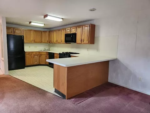 Kitchen - 42 E Bluff Rd #42, Ashland, MA 01721 photo 2 of 4