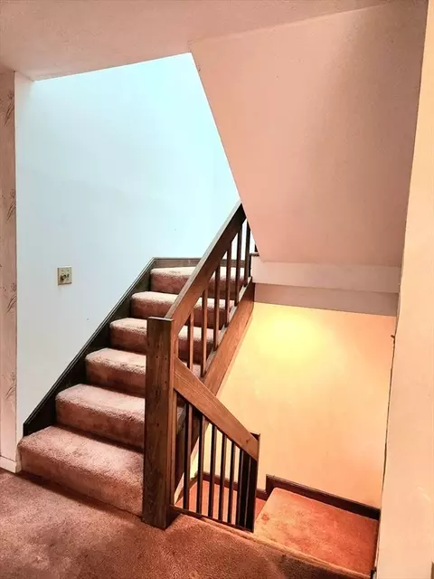 Entry Way - 42 E Bluff Rd #42, Ashland, MA 01721 photo 2 of 2