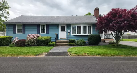 7 Florence St, Milford, MA 01757