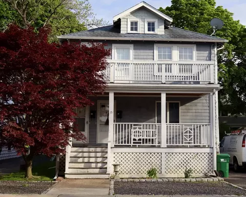 15 Wheelwright Rd, Medford, MA 02155