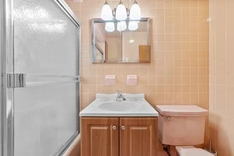 24-26 Fuller, Everett, MA 02149 photo 15