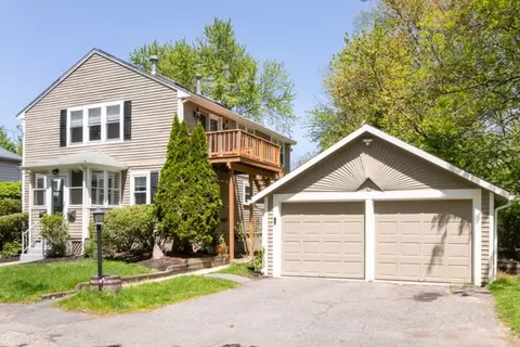 10 D St #2, Natick, MA 01760