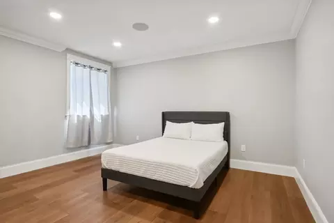 Bedroom - 8 Boulder Trl, Walpole, MA 02081 photo 5 of 5
