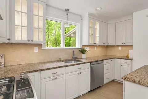 61 Brook Rd, Sharon, MA 02067 photo 16