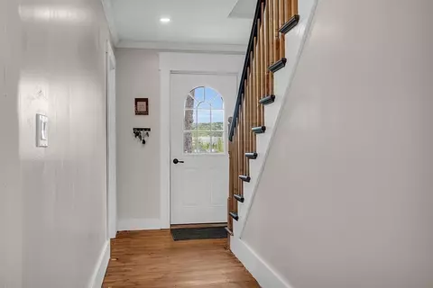 102 King St, Orange, MA 01364 photo 6