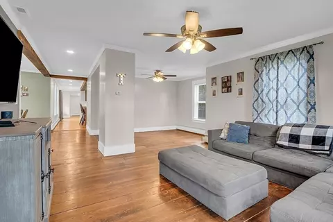 102 King St, Orange, MA 01364 photo 8