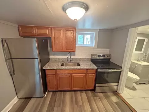 6 Fruit St, Worcester, MA 01609 photo 4