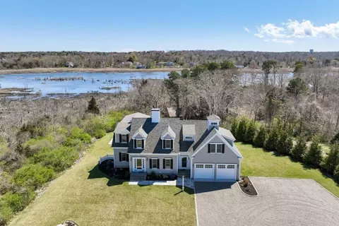 159 Sesuit Neck Rd, Dennis, MA 02638